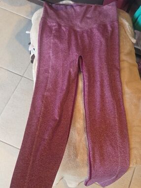 PINK Victoria's Secret Kids Maroon Heather High-Rise Leggings
